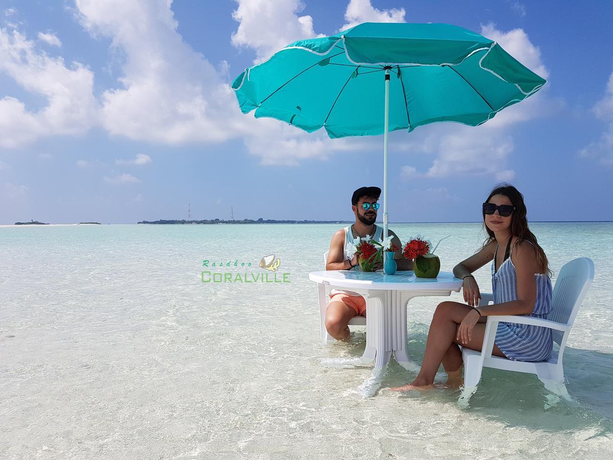 ホテル ラスドゥ コーラルビル Rasdhoo エクステリア 写真